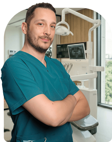 Dr. Uroš Surina